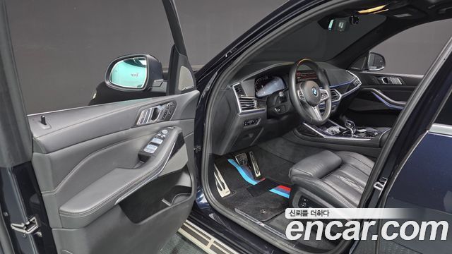 BMW X7 2022 — photo 13