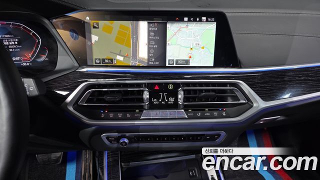 BMW X7 2022 — photo 21