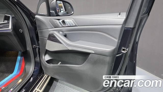 BMW X7 2022 — photo 14