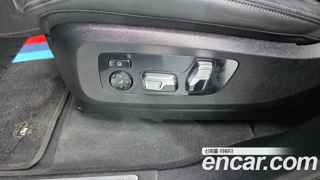 BMW X7 2022 — photo 30