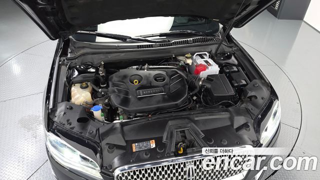 Lincoln MKZ 2017 — photo 6