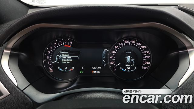 Lincoln MKZ 2017 — photo 8