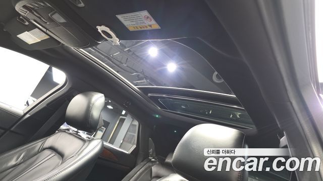 Lincoln MKZ 2017 — photo 19