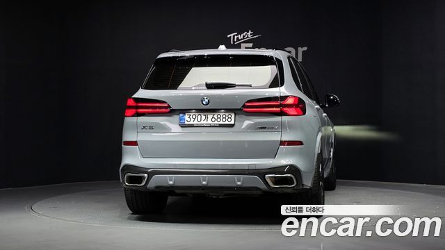 BMW X5 2026 — photo 4