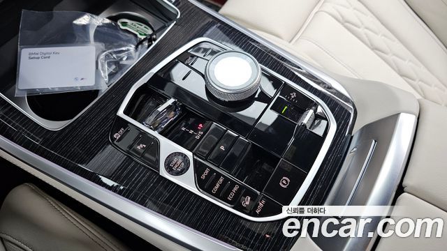 BMW X5 2026 — photo 9