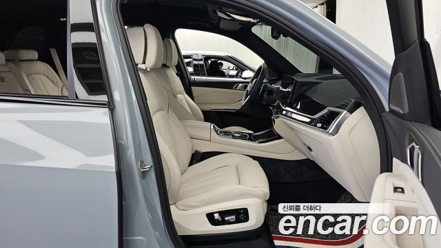 BMW X5 2026 — photo 11