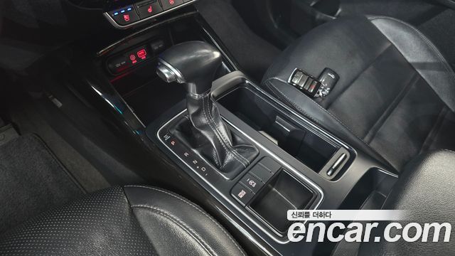 Kia Sorento 2018 — photo 12