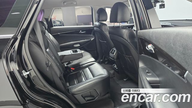Kia Sorento 2018 — photo 17