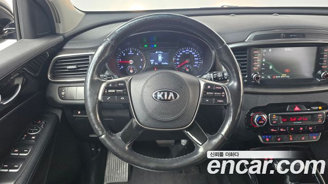 Kia Sorento 2018 — photo 18