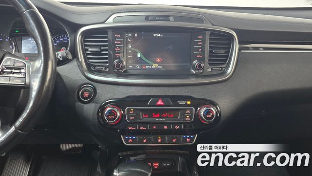 Kia Sorento 2018 — photo 19