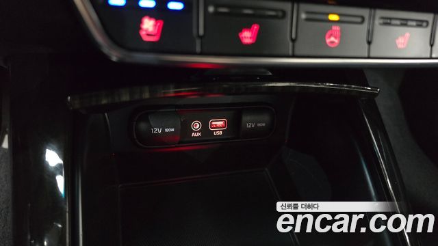 Kia Sorento 2018 — photo 27