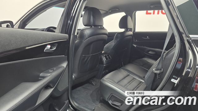 Kia Sorento 2018 — photo 28