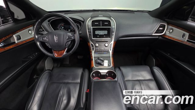 Lincoln MKX 2017 — photo 7