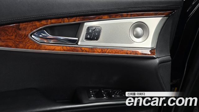 Lincoln MKX 2017 — photo 15