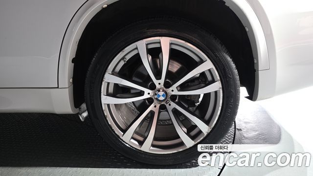 BMW X5 2014 — photo 7