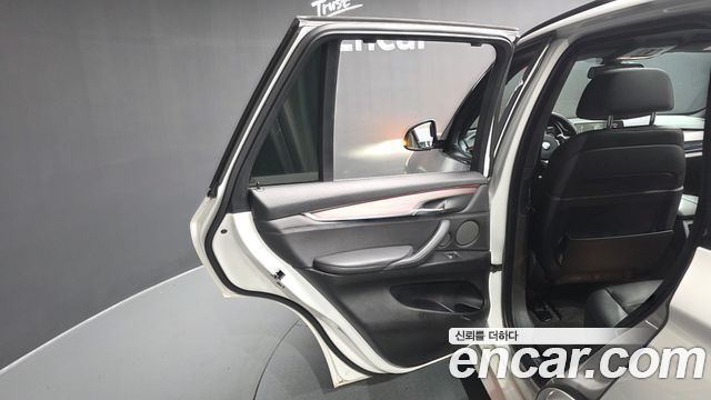 BMW X5 2014 — photo 15