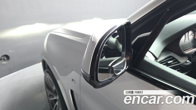 BMW X5 2014 — photo 33