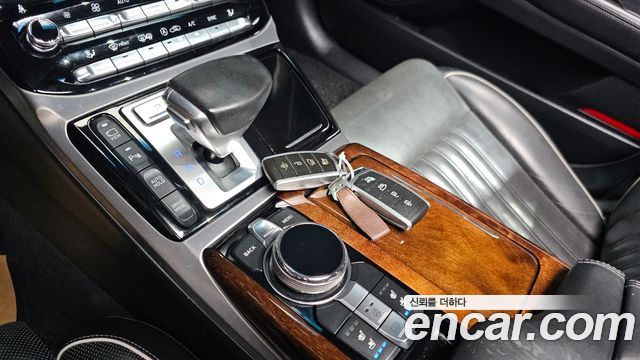 Genesis EQ900 2017 — photo 9