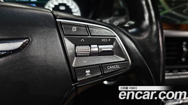 Genesis EQ900 2017 — photo 14