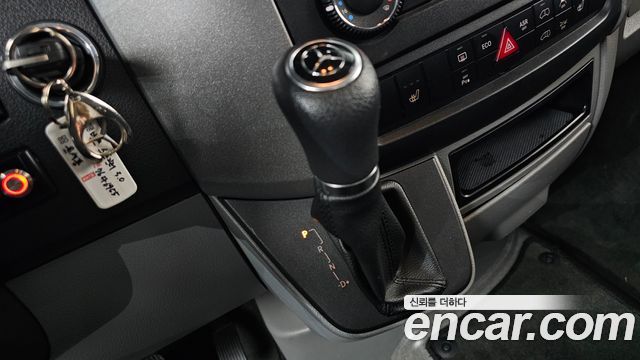 Mercedes-Benz Sprinter 2017 — photo 9