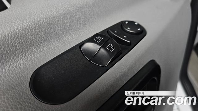 Mercedes-Benz Sprinter 2017 — photo 15