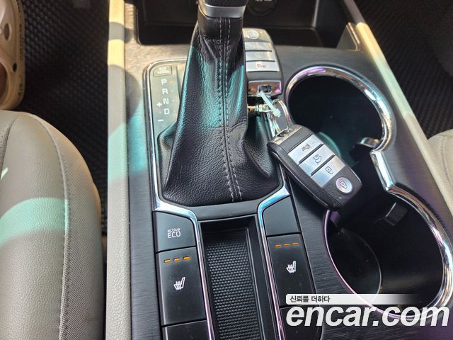 Kia Canival 2020 — photo 13