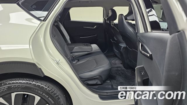 Kia EV6 2023 — photo 17