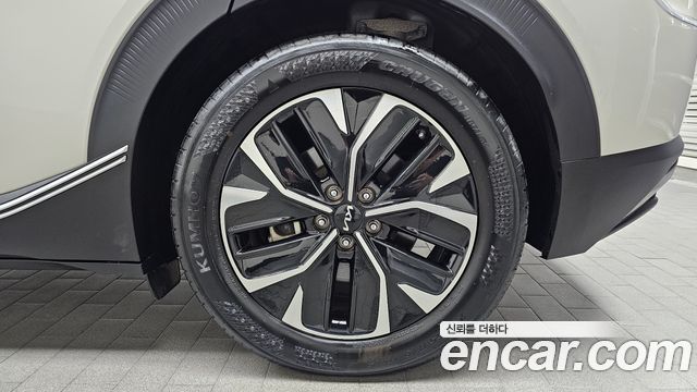 Kia EV6 2023 — photo 7