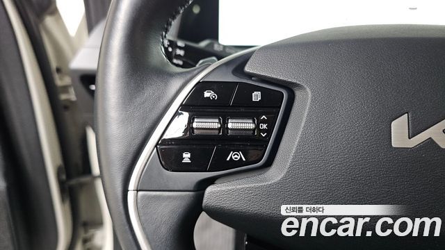 Kia EV6 2023 — photo 30