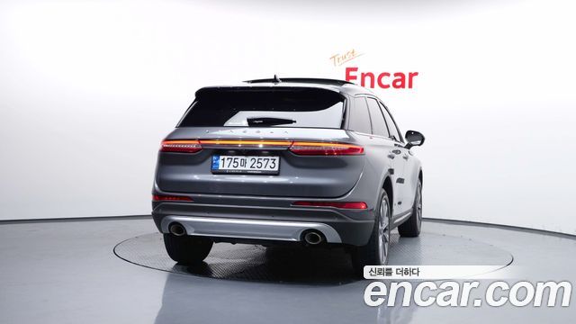 Lincoln Corsair 2022 — photo 4