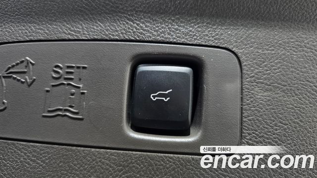 Lincoln Corsair 2022 — photo 24