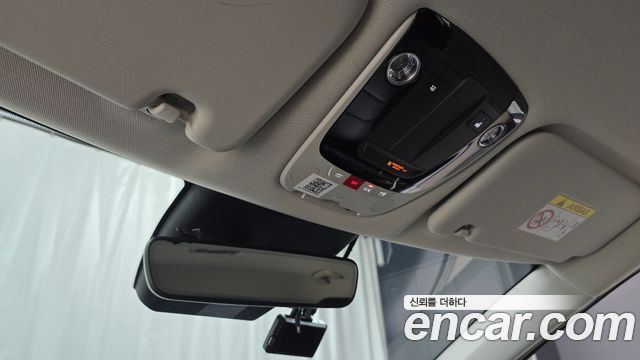 Kia EV6 2023 — photo 27