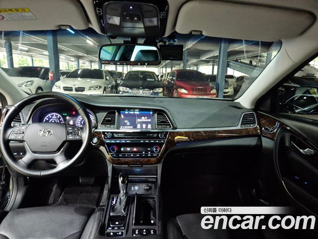 Hyundai Aslan 2016 — photo 11