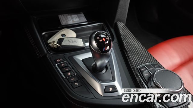 BMW M4 2018 — photo 9