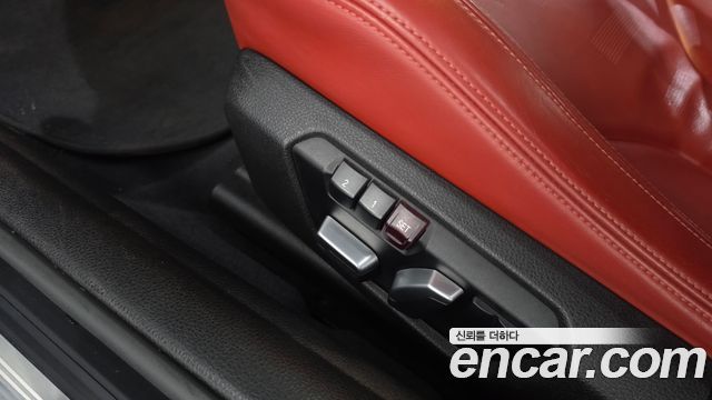 BMW M4 2018 — photo 17