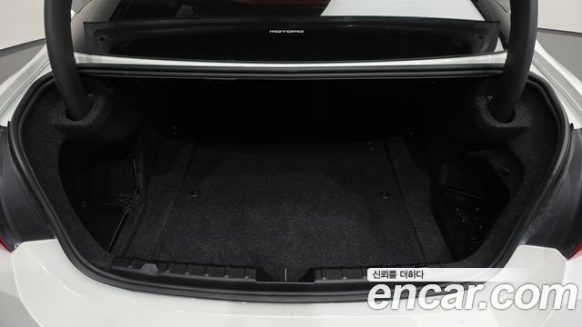 BMW M4 2018 — photo 19