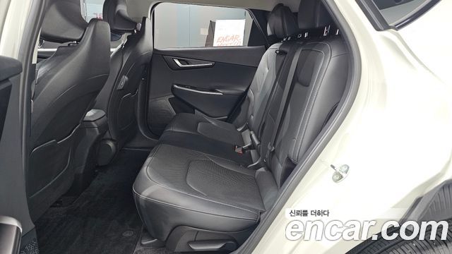 Kia EV6 2023 — photo 18