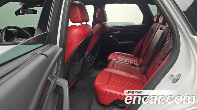 Audi SQ5 2021 — photo 18