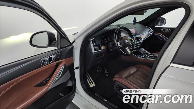BMW X6 2023 — photo 10