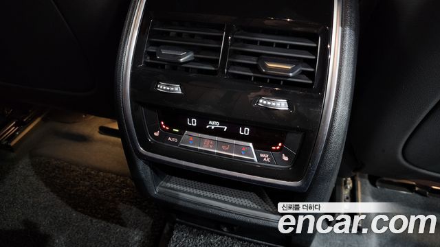 BMW X6 2023 — photo 19