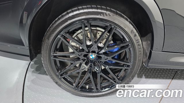 BMW X6M 2022 — photo 5