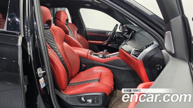 BMW X6M 2022 — photo 17