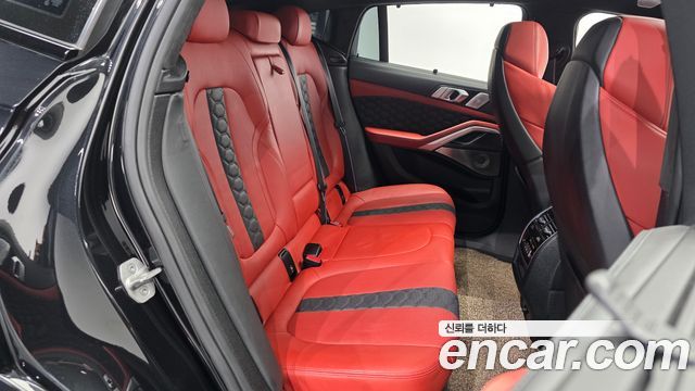 BMW X6M 2022 — photo 18