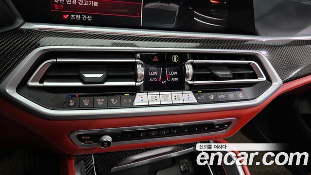 BMW X6M 2022 — photo 27