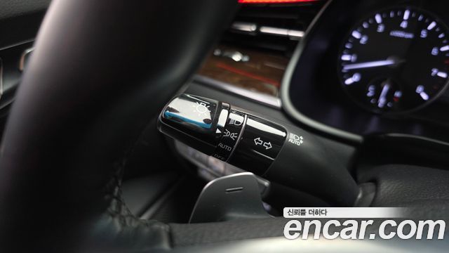 Kia K9 2021 — photo 29
