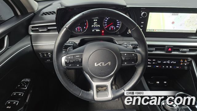 Kia K5 2023 — photo 18