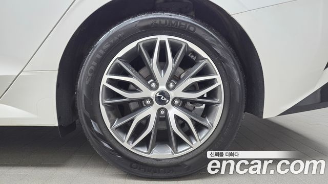 Kia K5 2023 — photo 7
