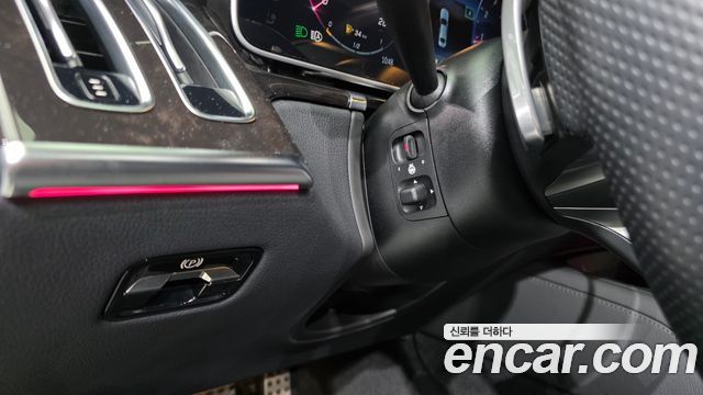 Mercedes-Benz S-Class 2023 — photo 20