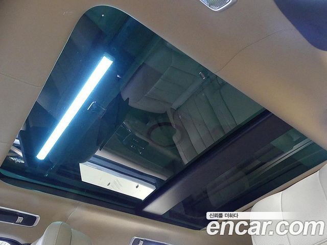 Land Rover Range Rover 2024 — photo 19