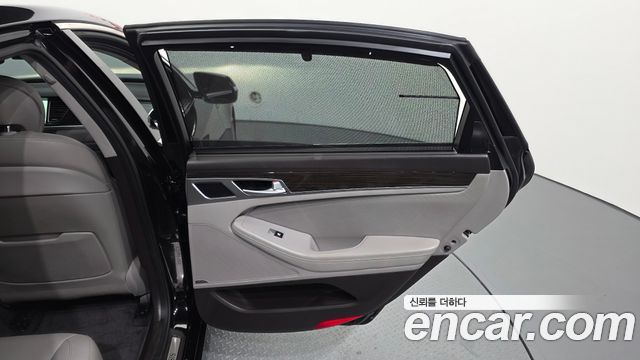 Hyundai Genesis 2016 — photo 15